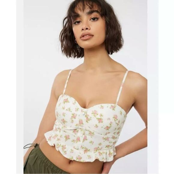 Sim & Sam Floral Pink and White Crop Top - Picture 2 of 12